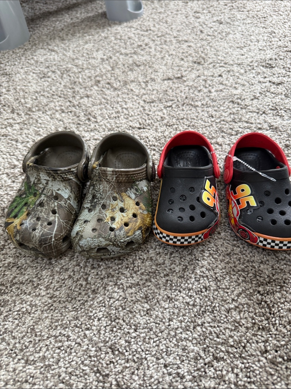 CROCS Kids Black & Red Lightning Racer Clogs